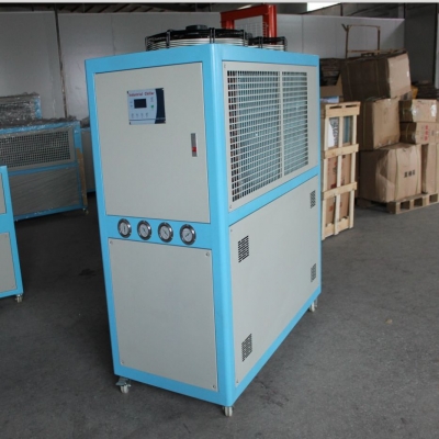 冷水機在各行業的應用